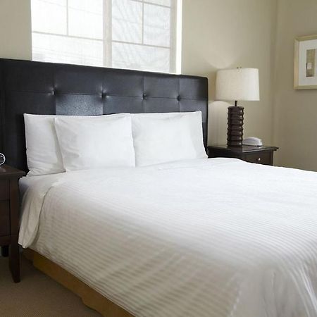 Aparthotel Oakwood Arlington Zewnętrze zdjęcie